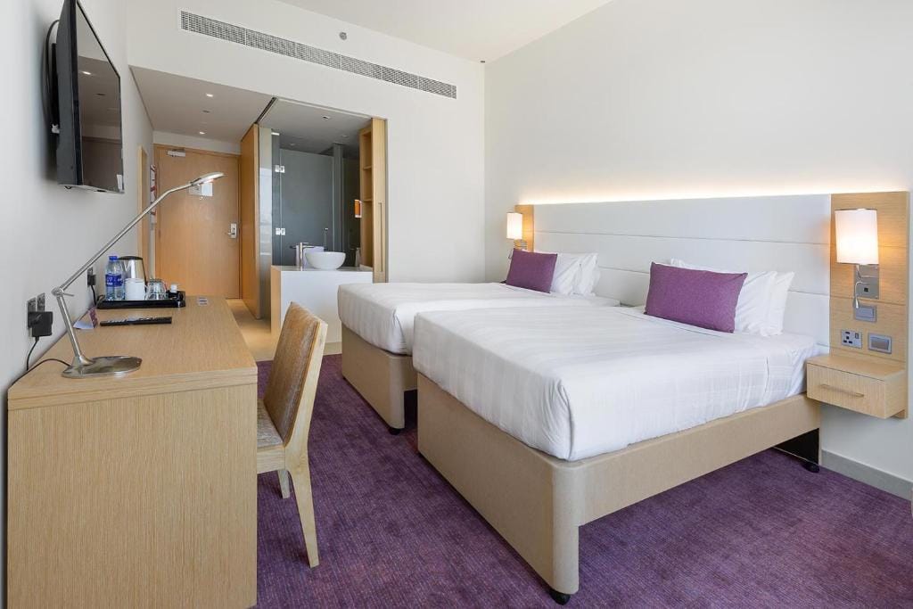 Premier Inn Dubai Ibn Battuta Mall — 5