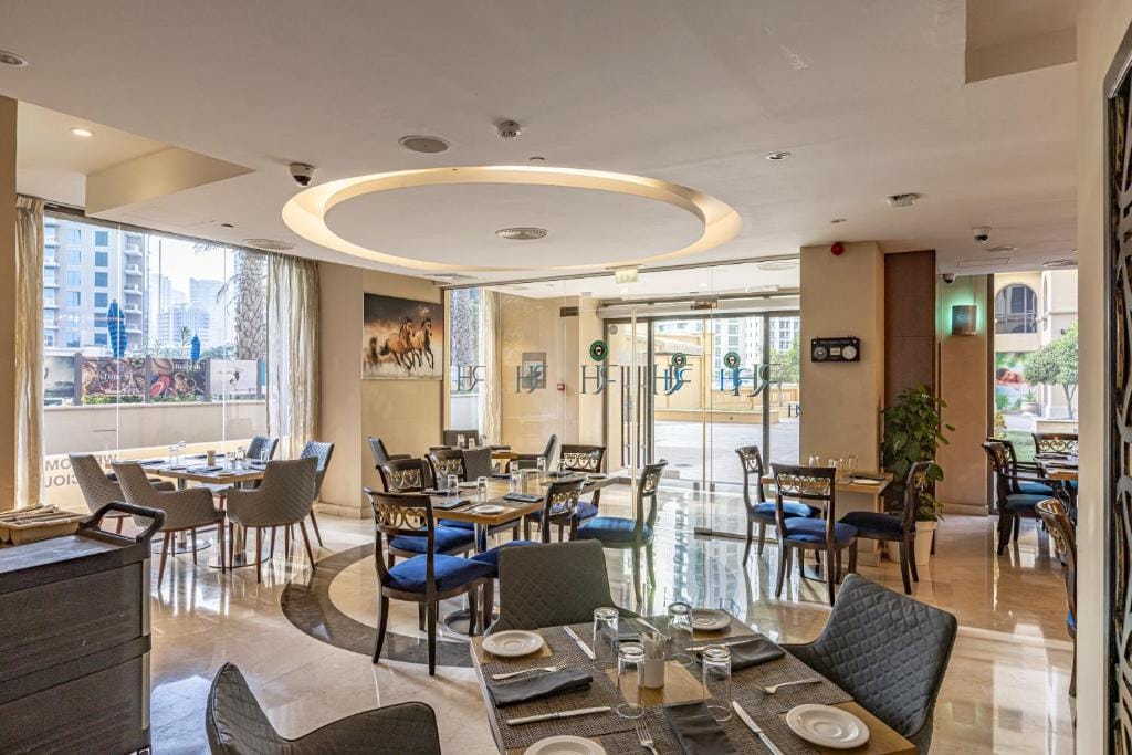 Roda Amwaj Suites Jumeirah Beach Residence — 3