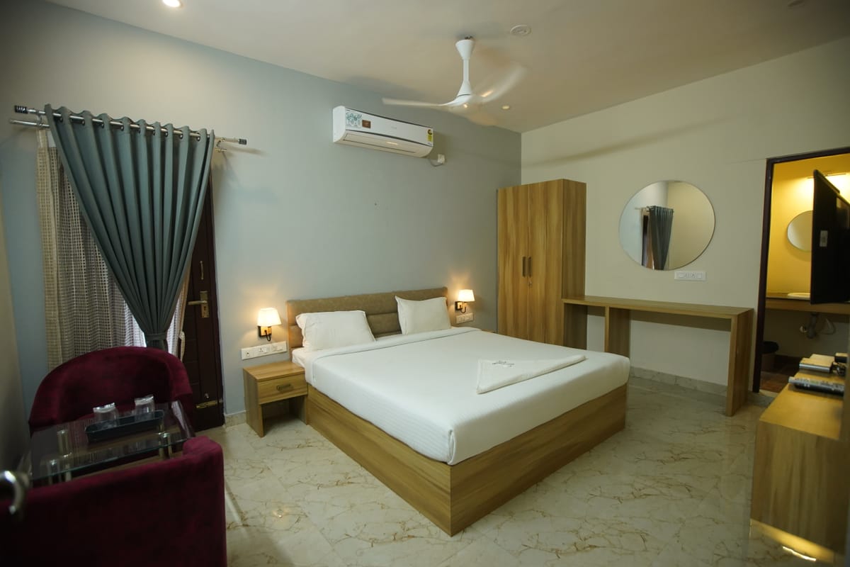 Hotel psy 3 star — 2
