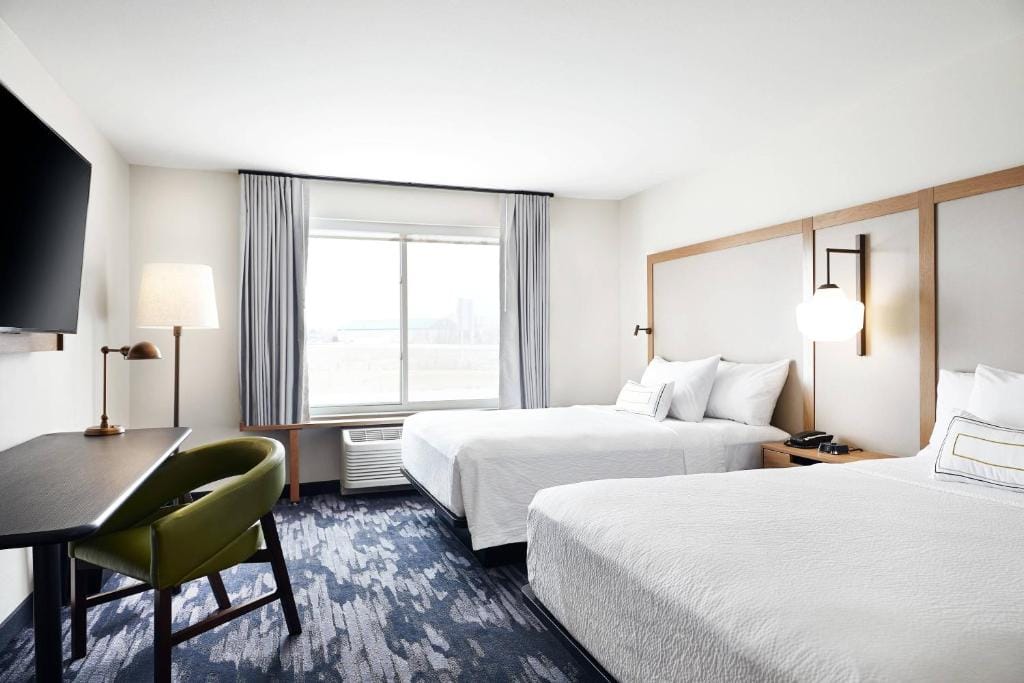Fairfield Inn & Suites Sheboygan — 2