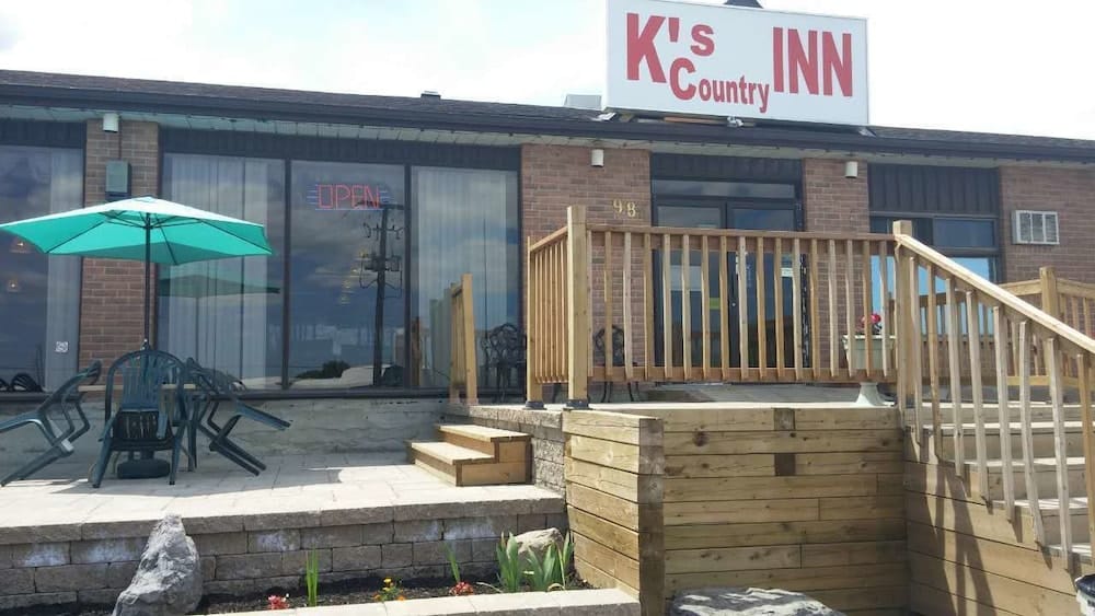 KC's Country Inn — 5