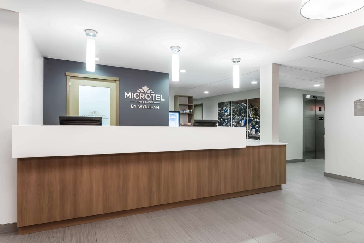 Microtel by Wyndham Casselman — 1