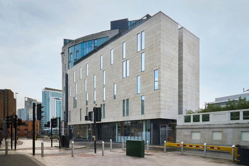 Four Points Flex by Sheraton Cardiff — 1