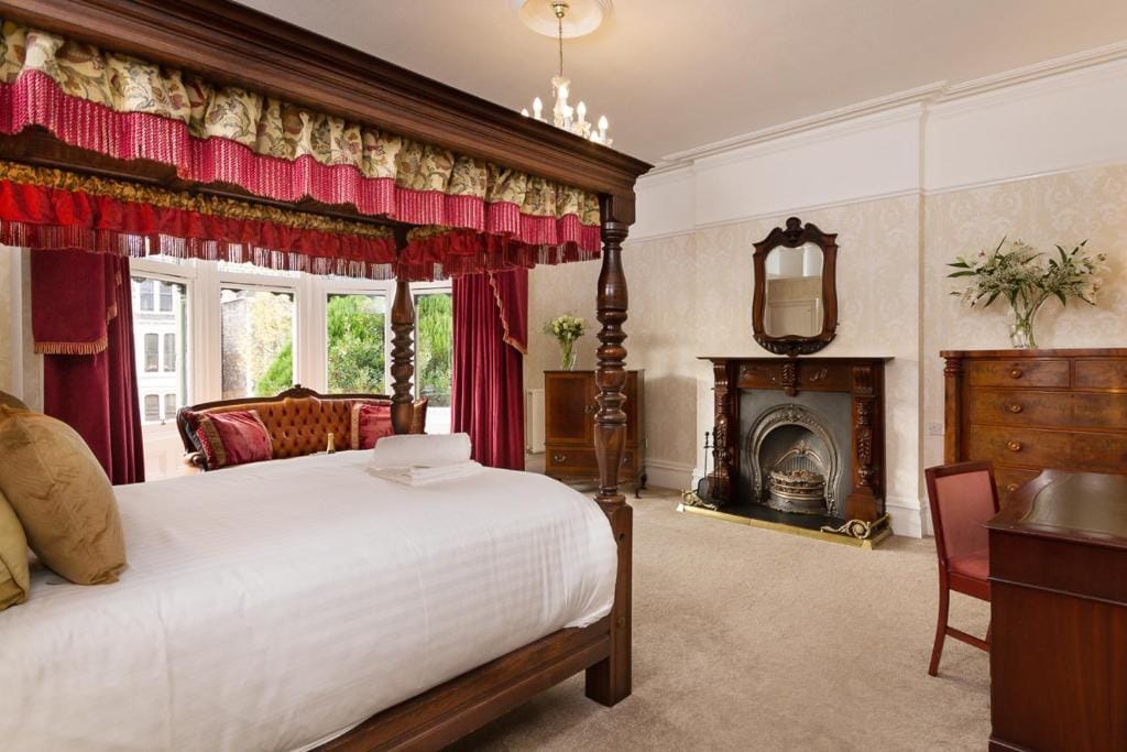 Lincoln House Private Hotel — 2