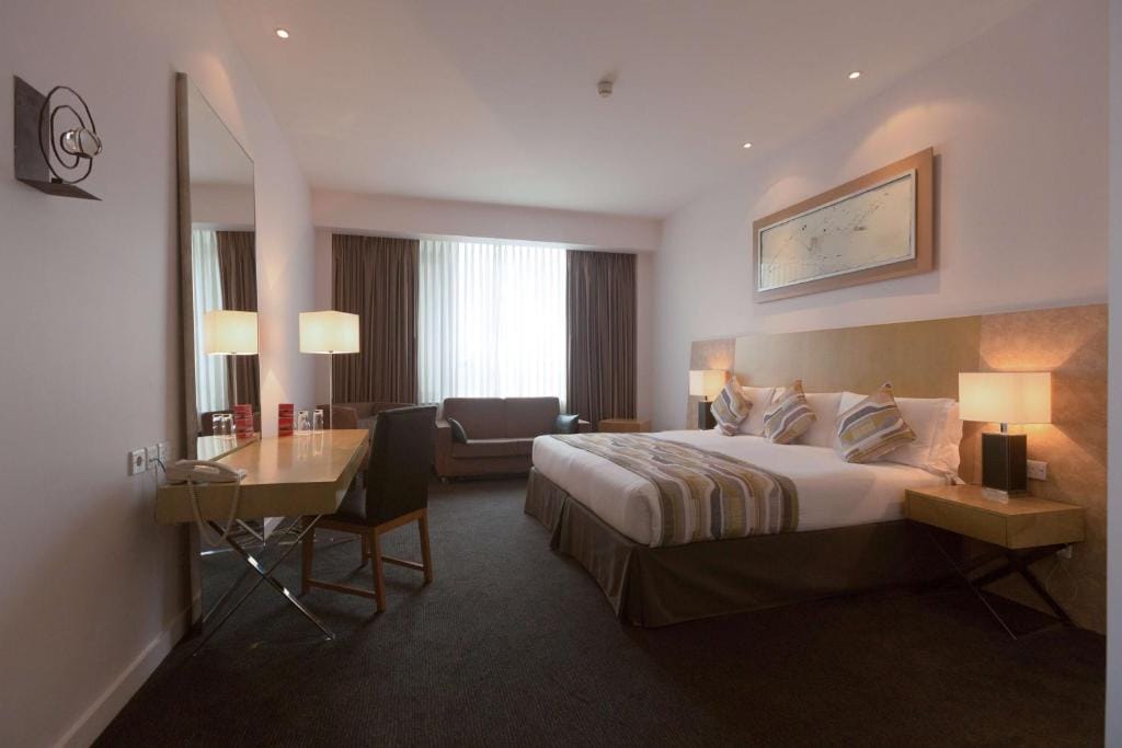 Park Plaza Cardiff — 2