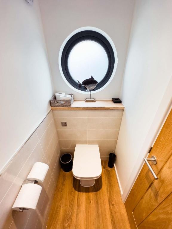 Rooms at Penarth Marina — 3