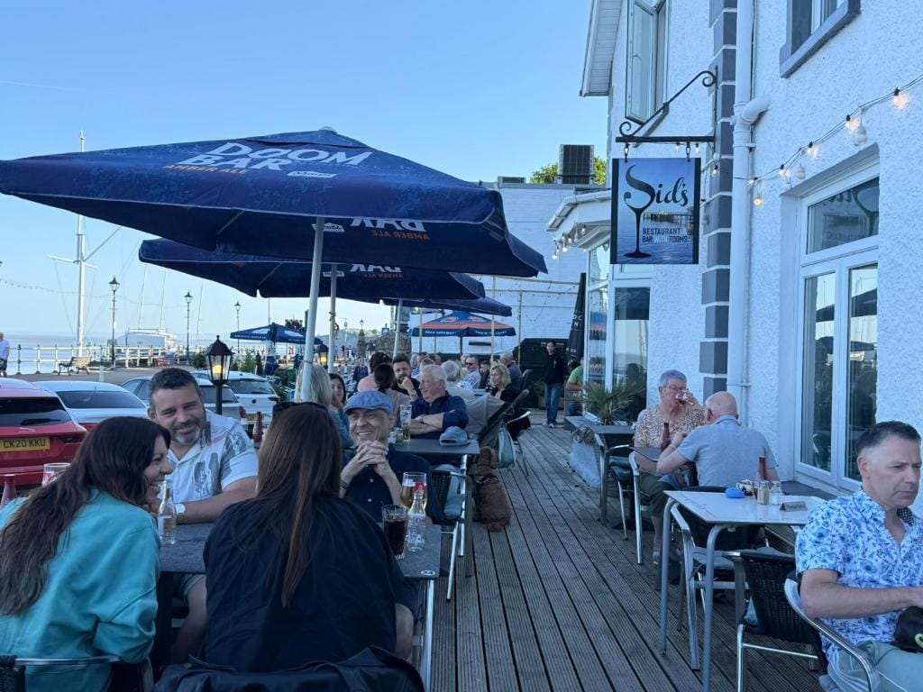 Sid's Restaurant and Bar with Rooms — 4