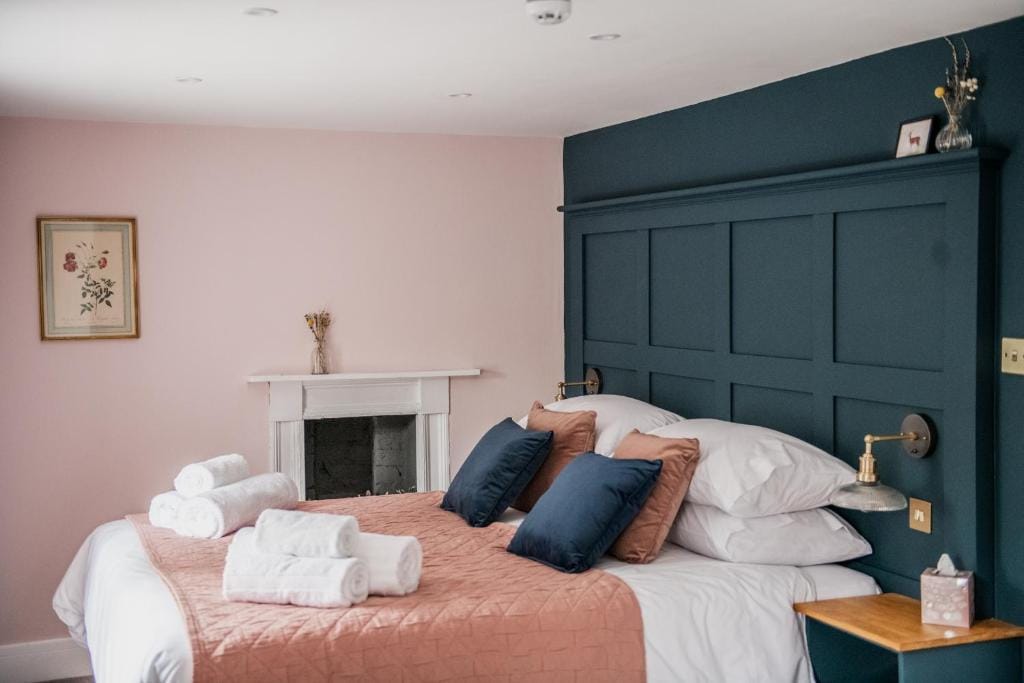 The Heathcock Boutique Hotel - Room 3 — 1