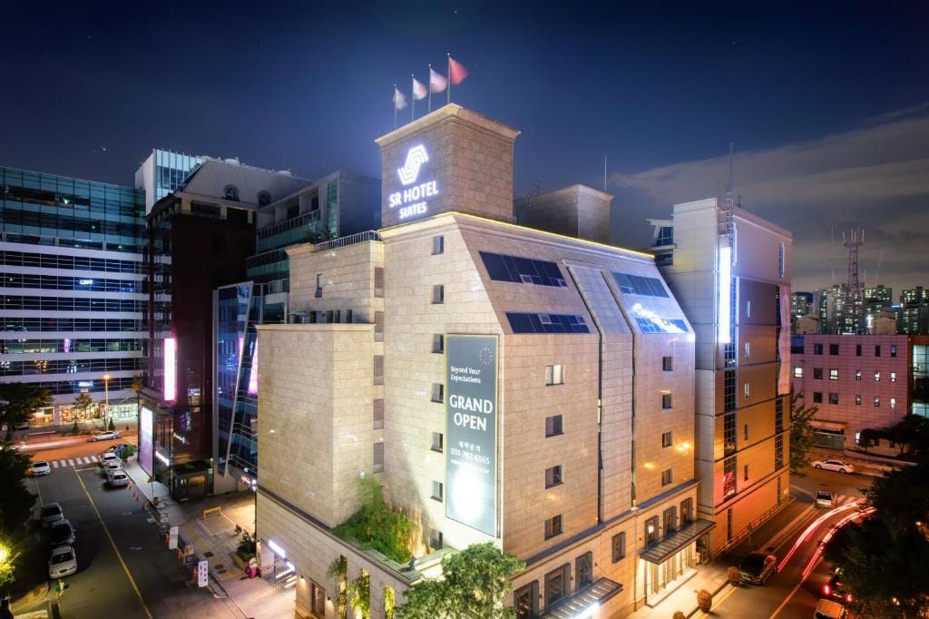 SR Suites Pangyo — 1