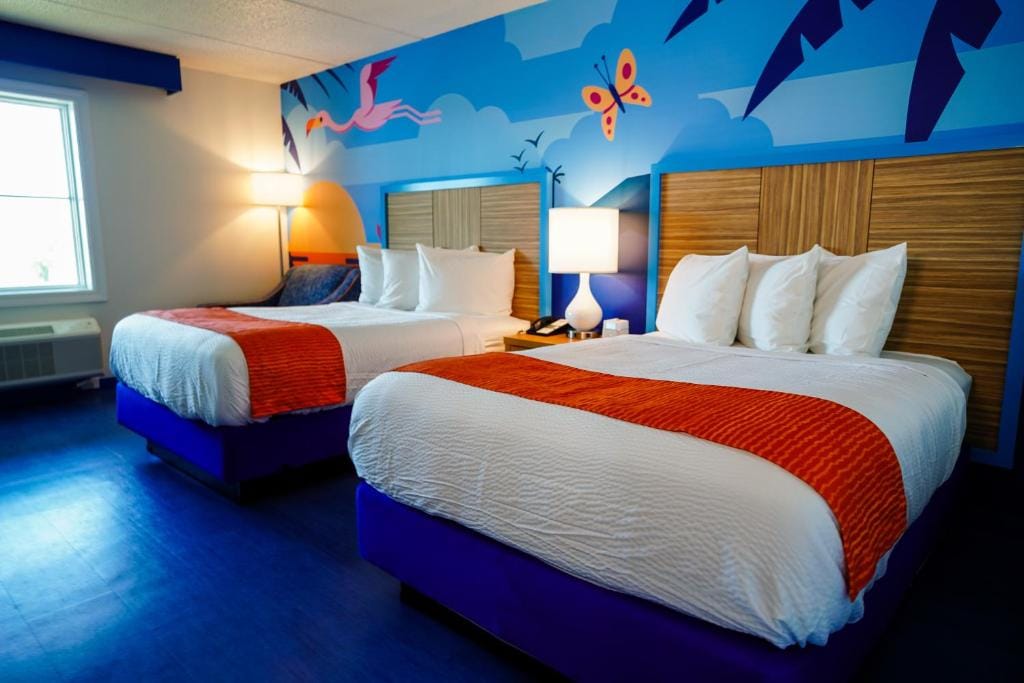 Castaway Bay by Cedar Point Resorts — 3