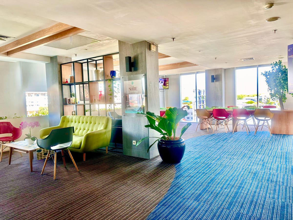DEKA HOTEL SURABAYA HR MUHAMMAD — 5