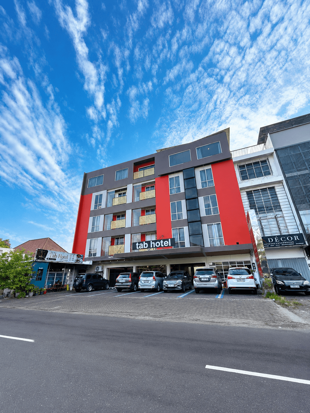 Tab Hotel Darmo — 3