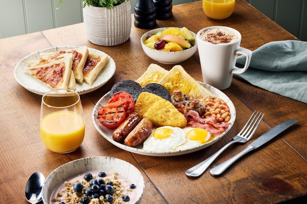 Premier Inn Farnborough Town Centre hotel — 3