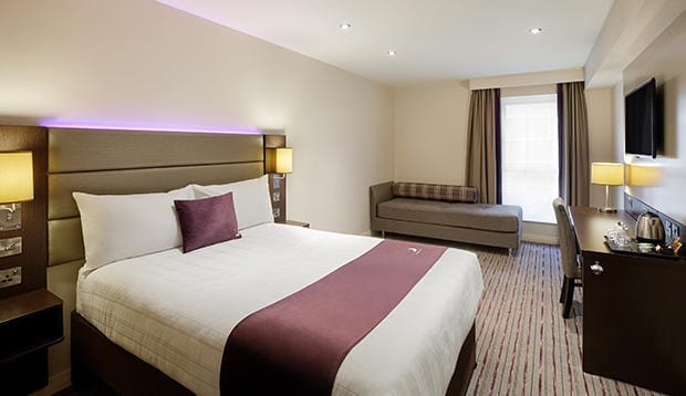 Premier Inn Wokingham Town Centre — 1