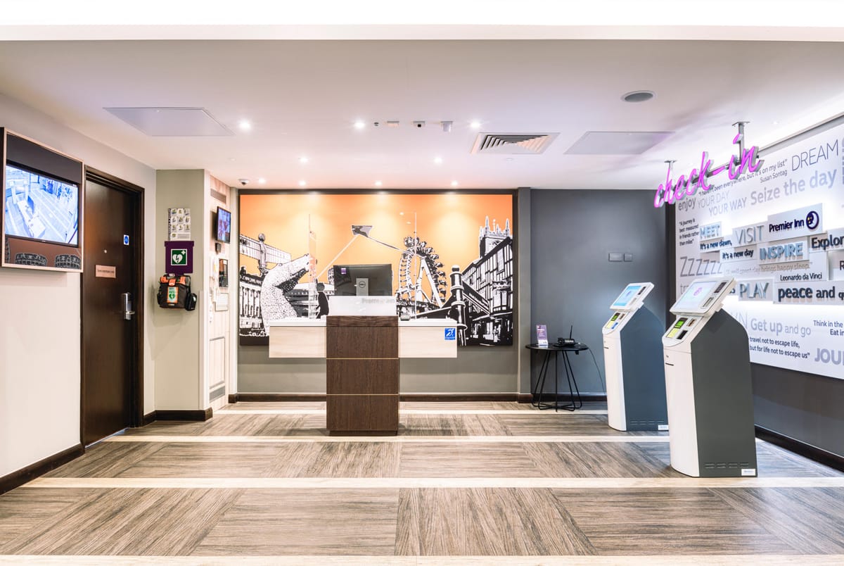 Premier Inn Wokingham Town Centre — 4