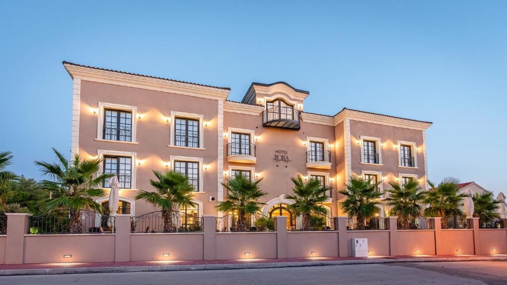 Boutique Hotel Bora — 2