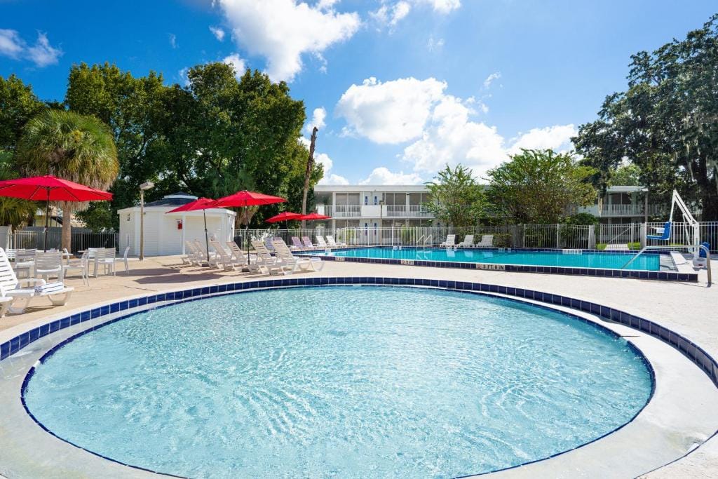 Baymont by Wyndham Orlando Lake Buena Vista South — 1