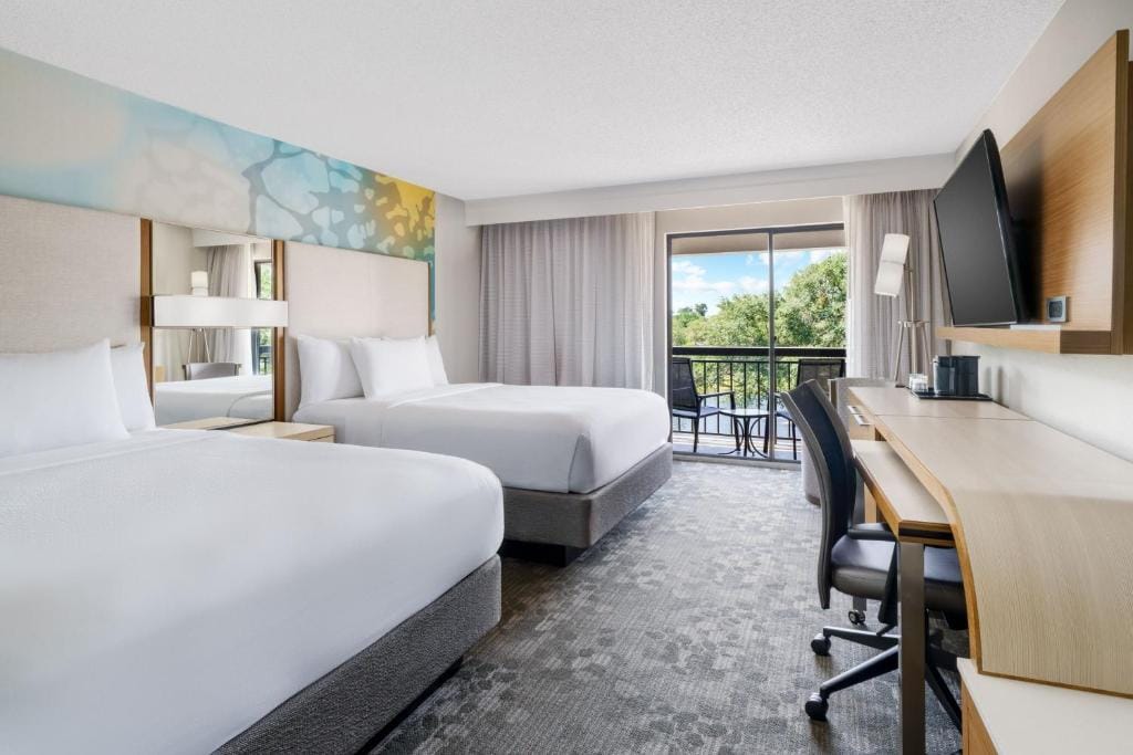 Courtyard by Marriott Orlando Lake Buena Vista at Vista Centre — 2