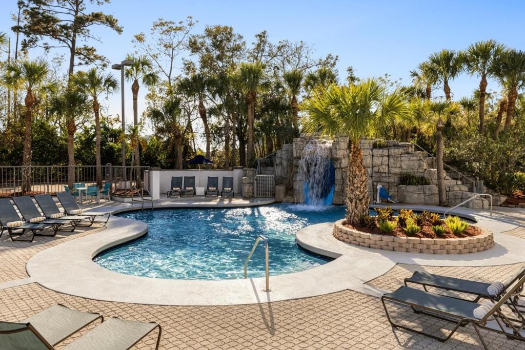 Crowne Plaza Orlando - Lake Buena Vista by IHG — 4