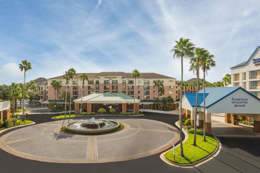Fairfield Inn & Suites by Marriott Orlando Lake Buena Vista in the Marriott Village — 4
