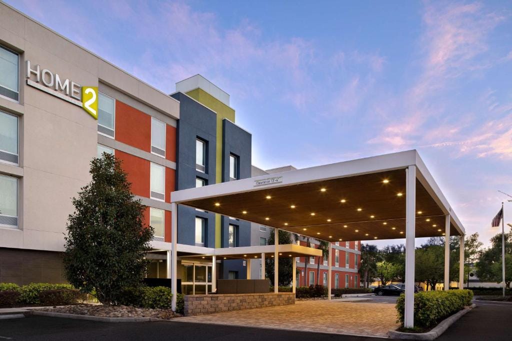 Home2 Suites by Hilton Orlando International Drive South - Free Shuttle to Theme Parks — 1