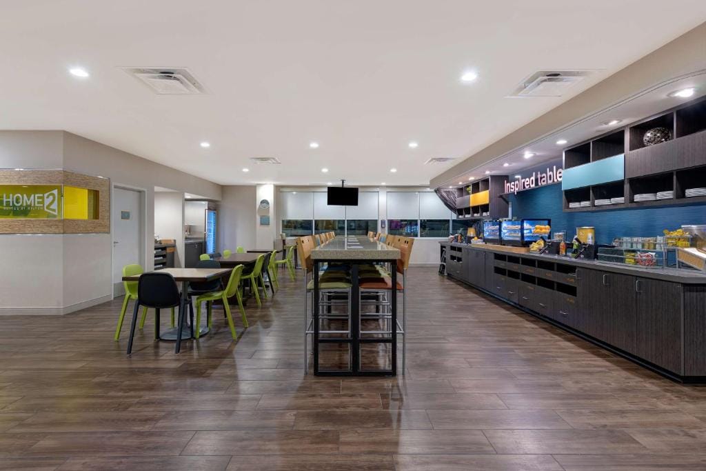 Home2 Suites by Hilton Orlando International Drive South - Free Shuttle to Theme Parks — 5