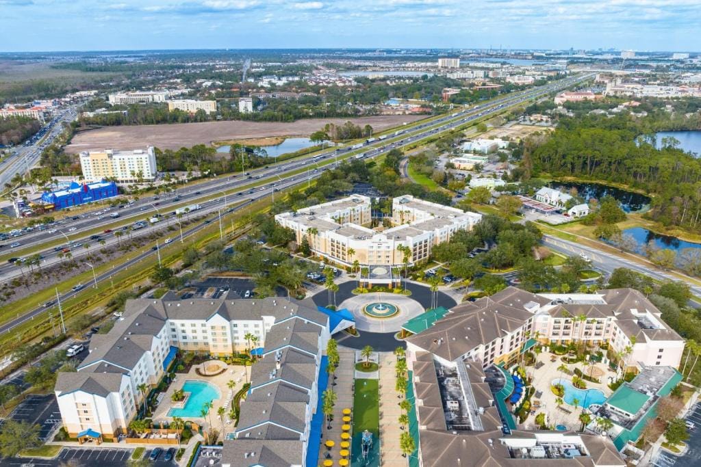 SpringHill Suites by Marriott Orlando Lake Buena Vista in Marriott Village — 3