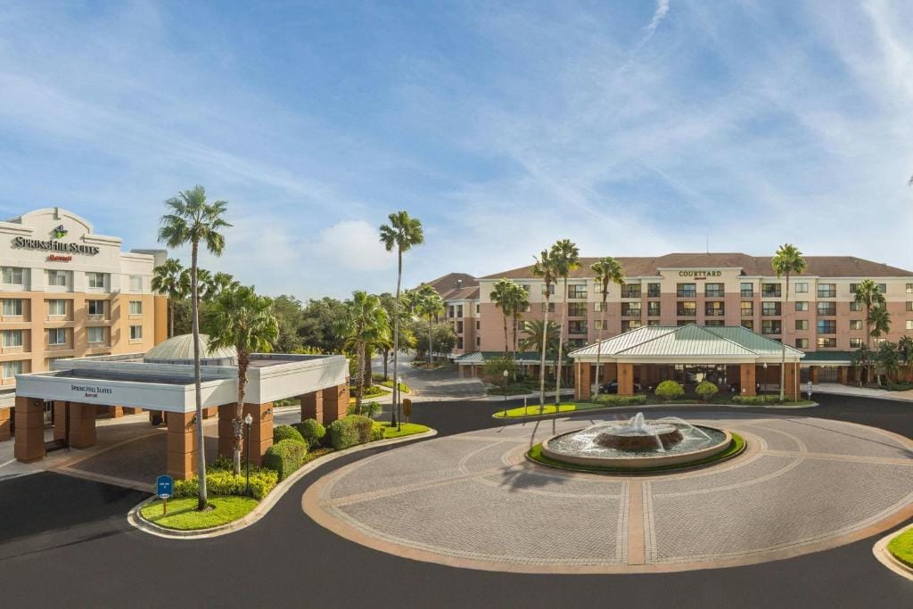 SpringHill Suites by Marriott Orlando Lake Buena Vista in Marriott Village — 4