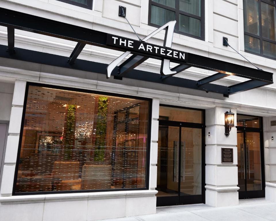 Artezen Hotel — 1