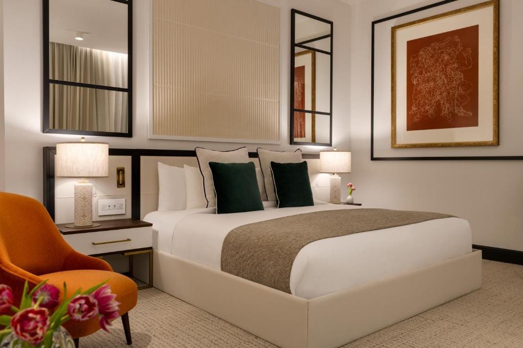 Eurostars The Chemists' Club Hotel — 4