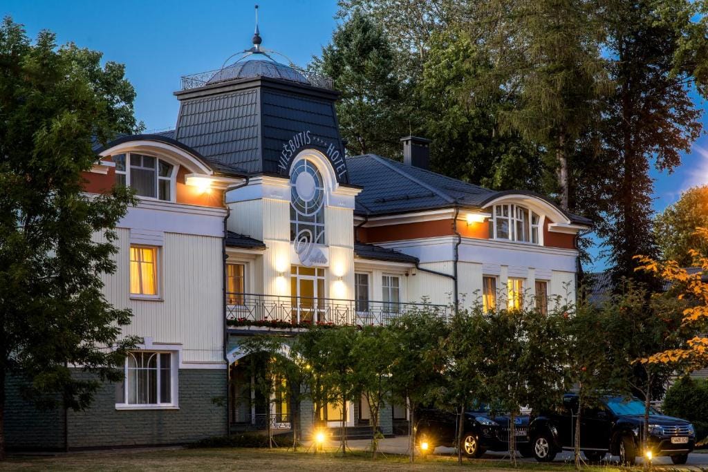 Hotel Violeta — 1