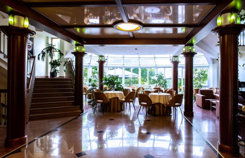 Hotel Violeta — 3
