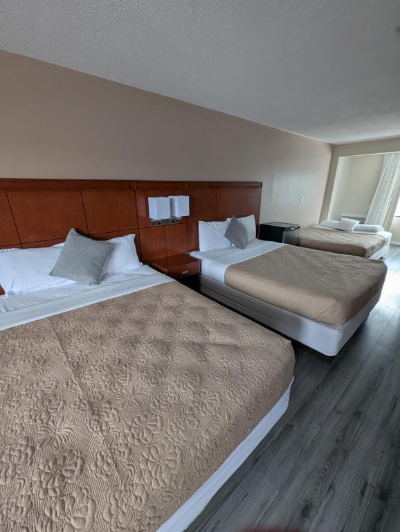 7 Nights Stay — 2