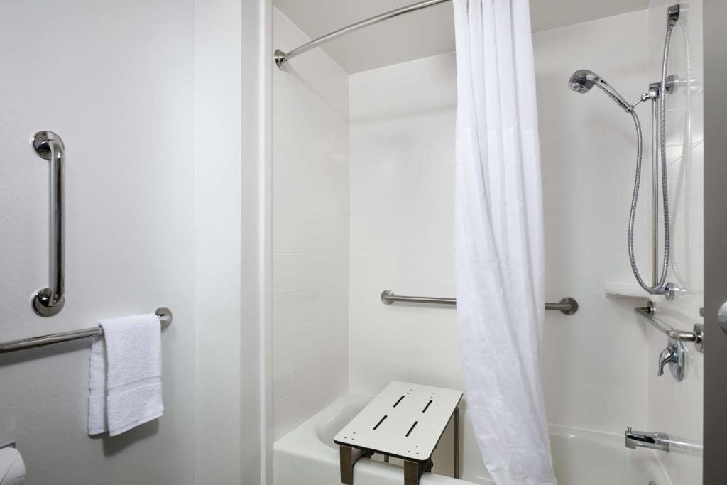 Hampton Inn Niagara Falls — 3