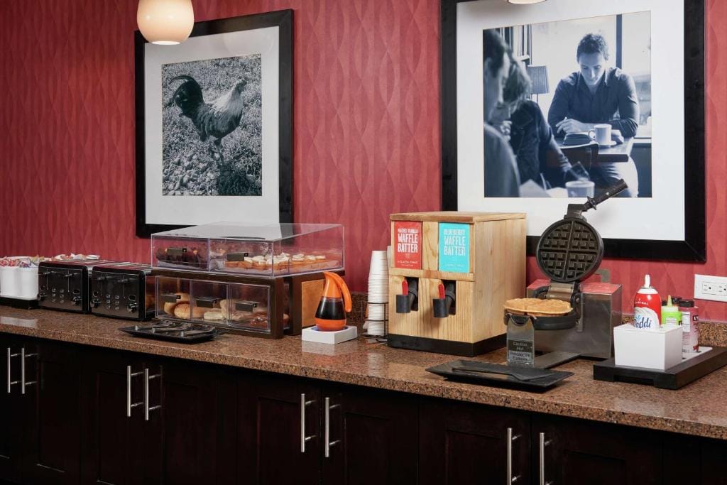 Hampton Inn Niagara Falls — 5