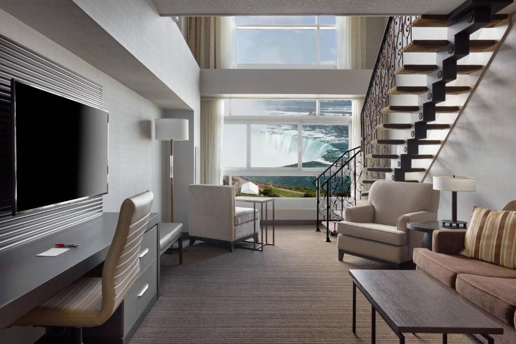 Niagara Falls Marriott Fallsview Hotel & Spa — 4