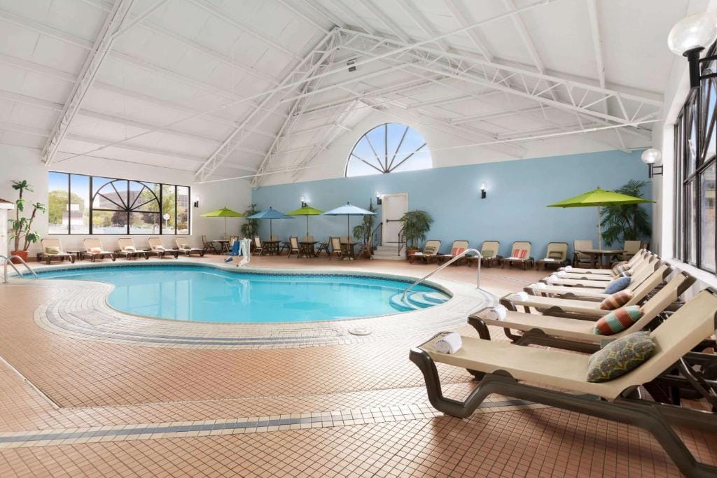 Wyndham Garden at Niagara Falls — 4