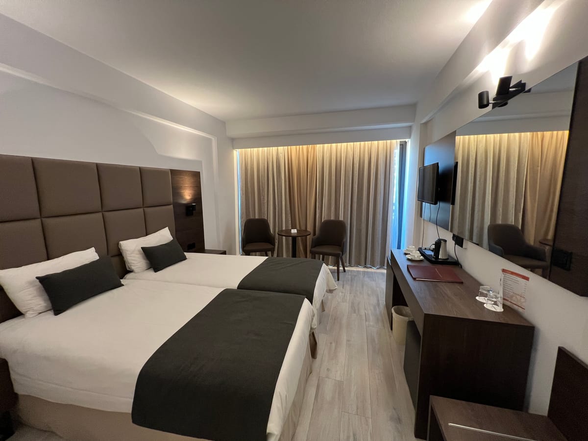Odysseia Hotel Kapetanios — 1
