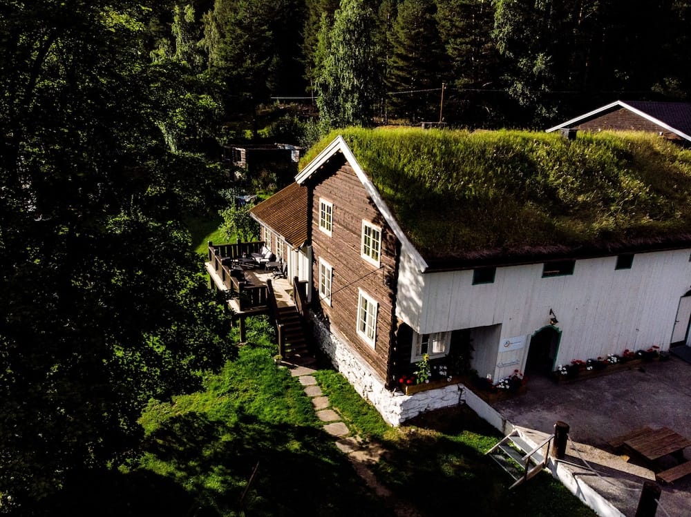 Sjoa Vandrerhjem — 1