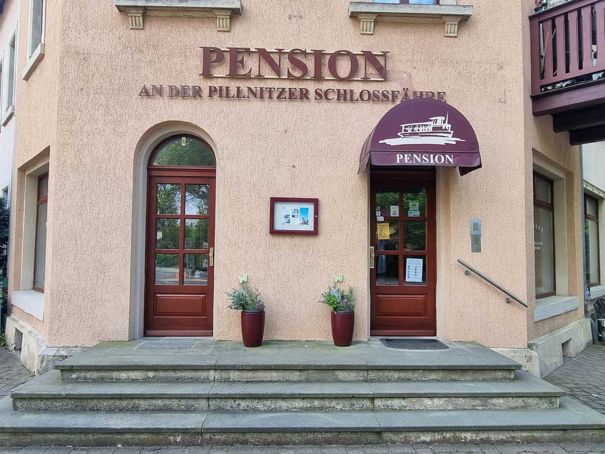 Pension an der Pillnitzer Schlossfähre — 2