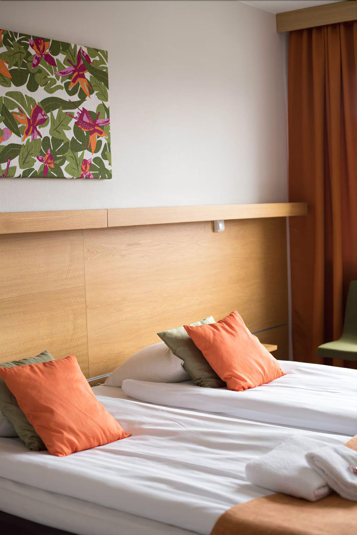 Kumla Hotel — 4