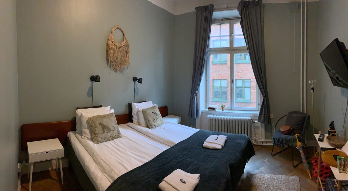 Morris Hotel — 3