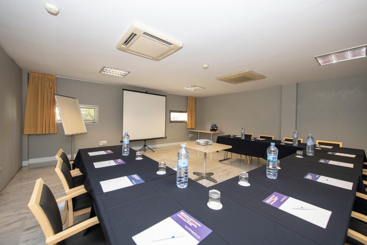 Holiday Inn Express Barcelona - Montmelo by IHG — 5