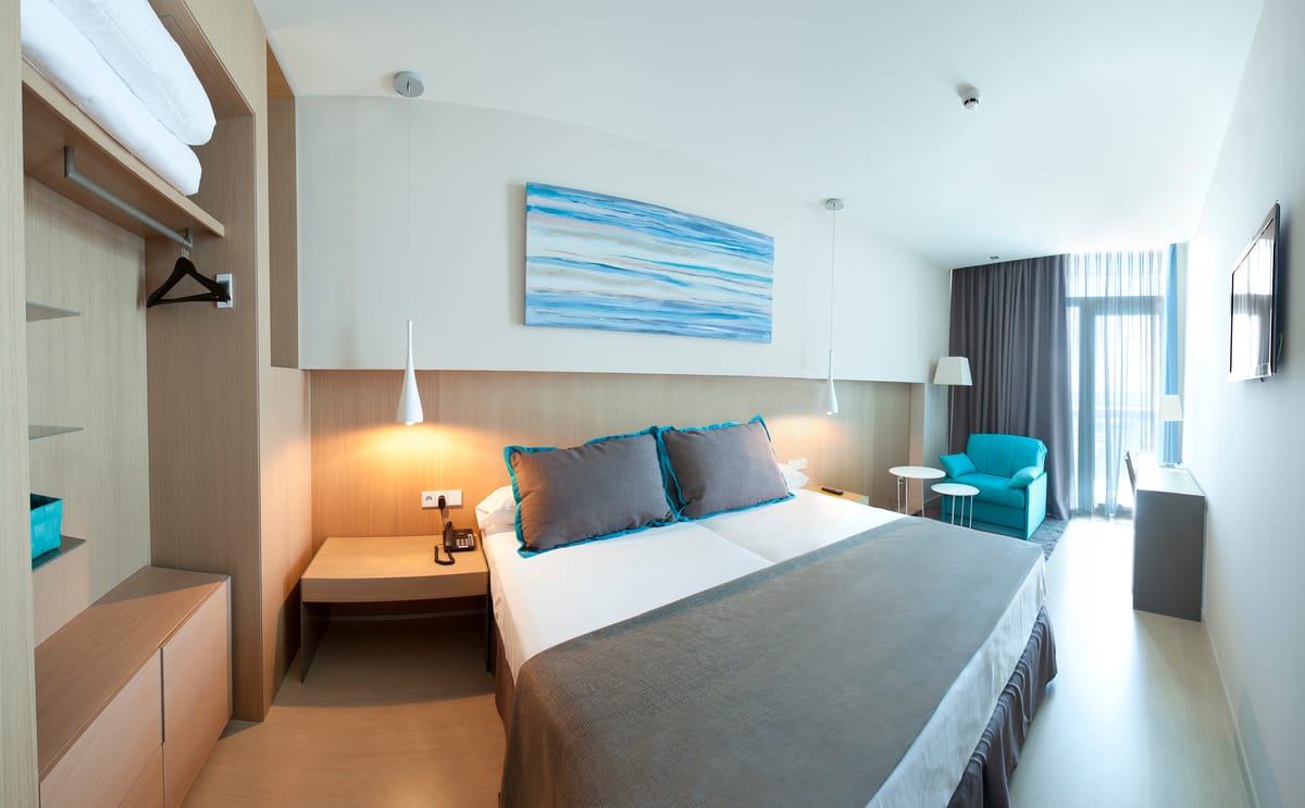 Hotel Atenea Port — 1