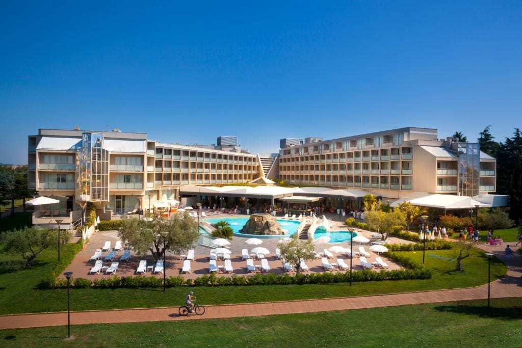 Aminess Vival Maestral Hotel — 1