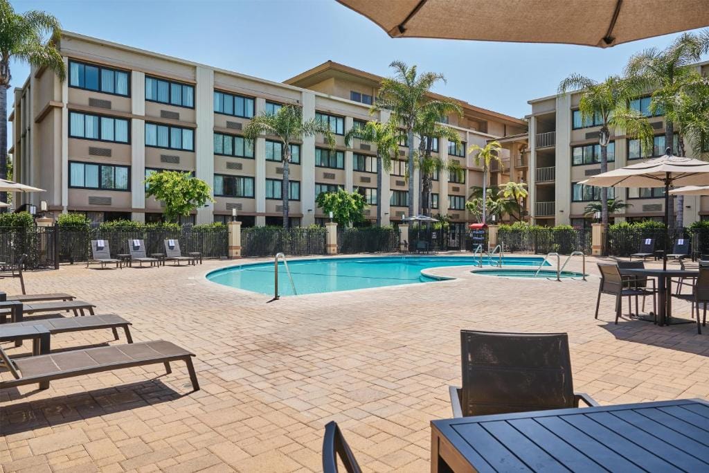 Doubletree by Hilton Buena Park — 4