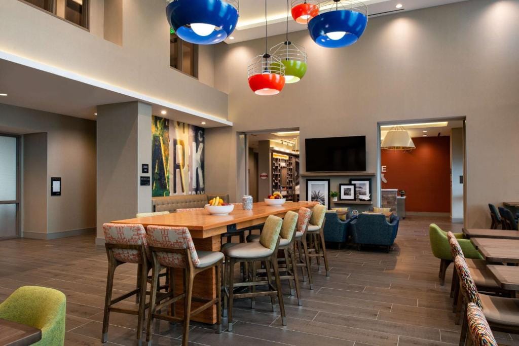 Hampton Inn & Suites Buena Park — 5