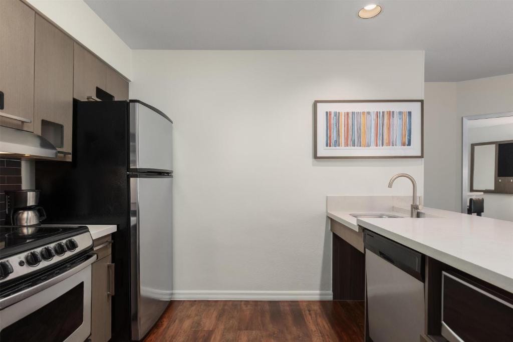 Hyatt House Cypress / Anaheim — 1