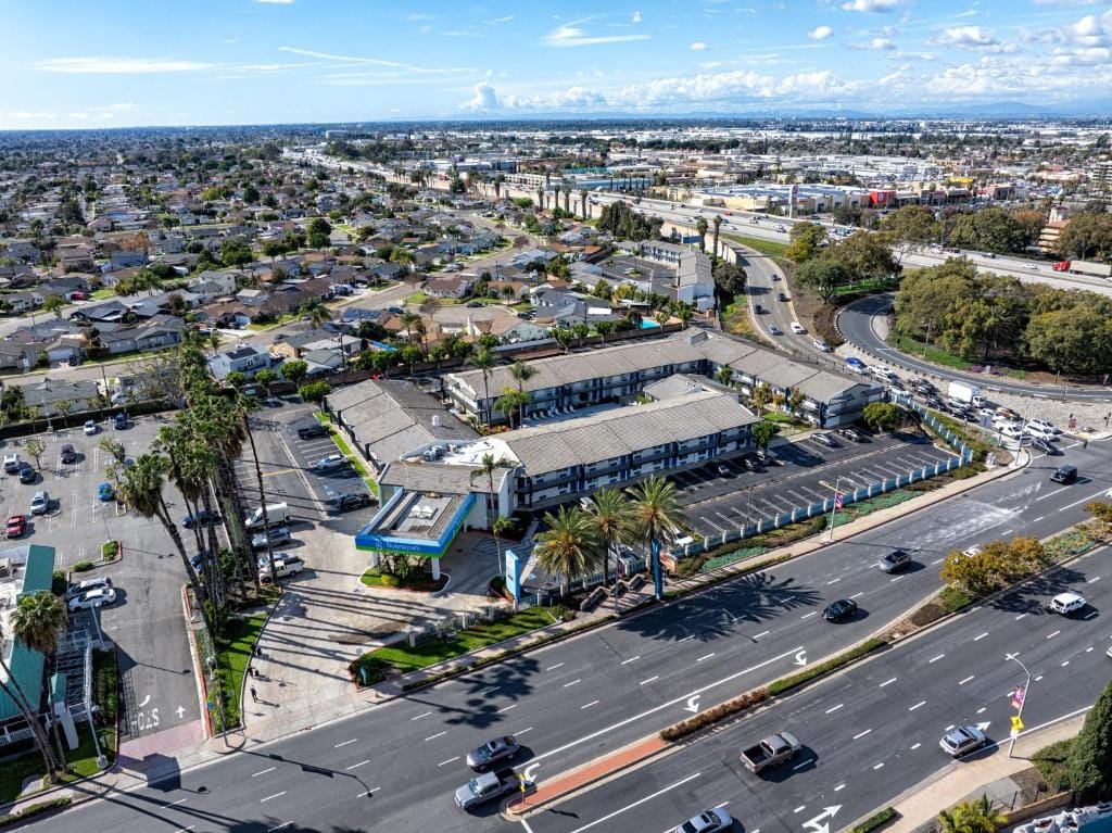 The Buena Park Hotel & Suites — 5