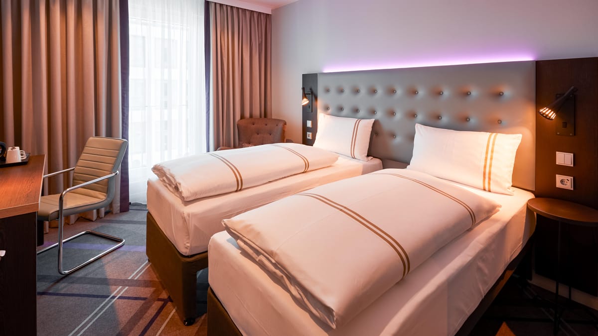 Premier Inn Nürnberg City Opernhaus Hotel — 1